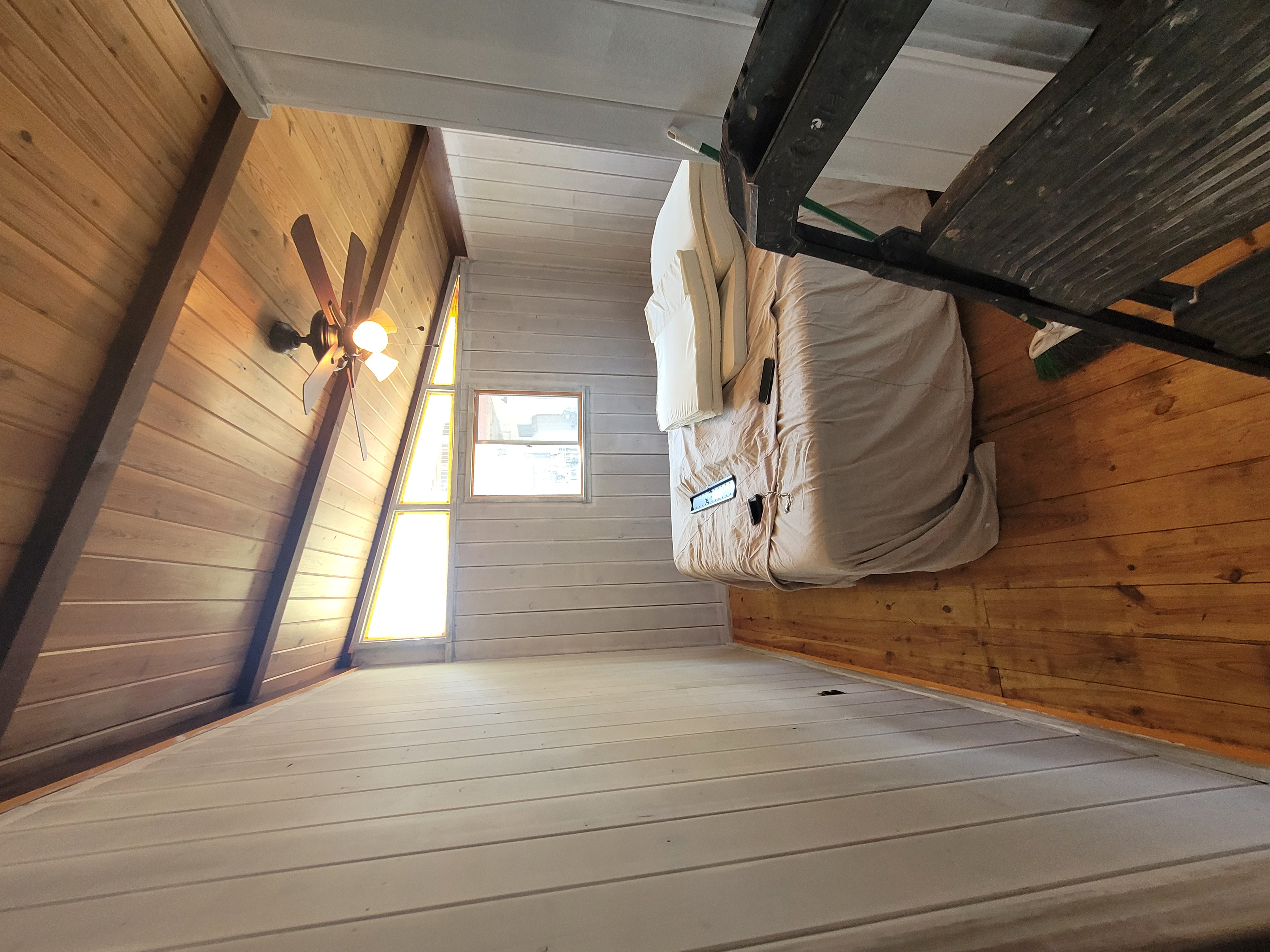 Freshly painted cabin room
